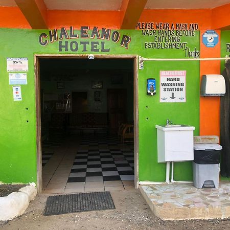 Chaleanor Hotel Dangriga Bagian luar foto